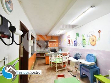 Yanuncay, Venta de Casa Rentera de Dos Apartamentos