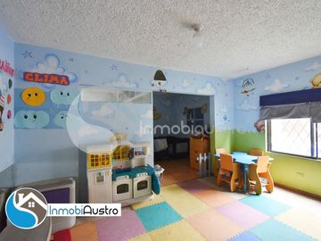 Yanuncay, Venta de Casa Rentera de Dos Apartamentos