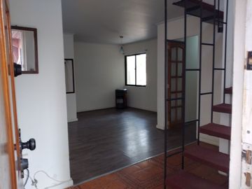 CASA EN VENTA QUILPUE, CENTRAL 5 DORM. 3 BAÑOS $125ms. Sólo CONTADO