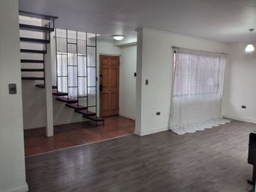 CASA EN VENTA QUILPUE, CENTRAL 5 DORM. 3 BAÑOS $125ms. Sólo CONTADO