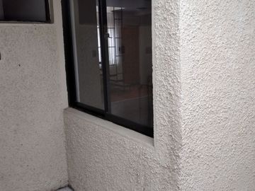 CASA EN VENTA QUILPUE, CENTRAL 5 DORM. 3 BAÑOS $125ms. Sólo CONTADO