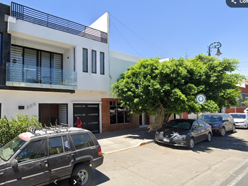 VENTA DE CASA EN AV FRANCISCO I MADERO AGUASCALIENTES