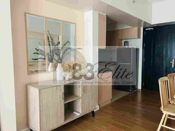 The Veranda at Arca South | For Sale: Fully Furnished One Bedroom Unit with Parking