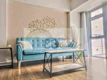 The Veranda at Arca South | For Sale: Fully Furnished One Bedroom Unit with Parking