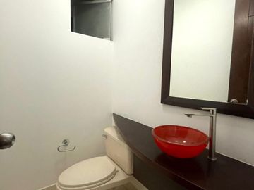 VENDO LINDO DEPARTAMENTO EN CHACARILLA, SURCO, FRENTE A COLEGIO SANTA MARÍA, LINDA VISTA A JARDINES Y A METROS DE PARQUE🌿