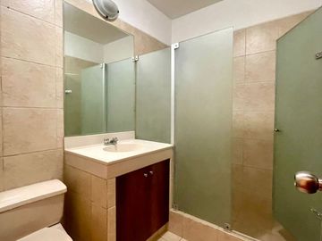 VENDO LINDO DEPARTAMENTO EN CHACARILLA, SURCO, FRENTE A COLEGIO SANTA MARÍA, LINDA VISTA A JARDINES Y A METROS DE PARQUE🌿