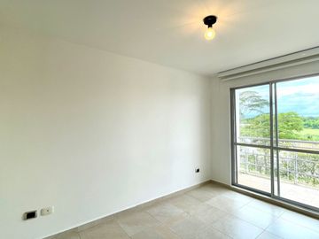 Extraordinaria casa con 117 m2 en Sol de Galicia Conjunto Residencial. Cerritos. Galicia. Pereira - Colombia.