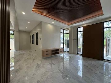 House & Lot For Sale in Pueblo del sol Tagaytay City-MC