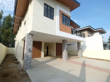 House & Lot For Sale in Tagaytay City-MC