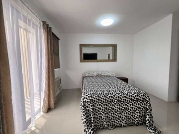 Preselling 2 Storey 4 Bedroom Townhouse in Malanday Valenzuela City-JV2