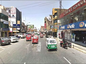 📍 Ubicación estratégica: Av. 28 de Julio, Huacho – Zona de alto tránsito, crecimiento comercial y excelente conectividad.