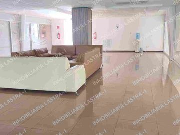 Venta de Consultorio Medio en el Corporativo San Gabriel en Veracruz.