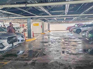 Venta de Consultorio Medio en el Corporativo San Gabriel en Veracruz.