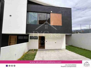 Vendo Casa 3 dormitorios jsrdin y 2 garajes