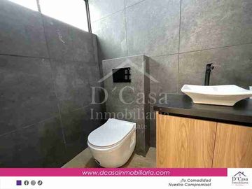 Vendo Casa 3 dormitorios jsrdin y 2 garajes