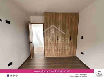 Vendo Casa 3 dormitorios jsrdin y 2 garajes