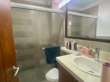CASA DE VENTA EN CONJUNTO PRIVADO EN TUMBACO SECTOR GONZALO PIZARRO