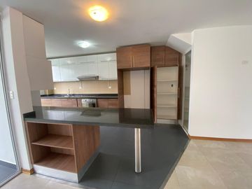 CASA DE VENTA EN CONJUNTO PRIVADO EN TUMBACO SECTOR GONZALO PIZARRO
