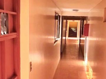 ARRENDAMOS GRAN TERRENO CON OFICINAS 1254M2