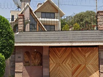 CASA EN VENTA EN COLONIA LOMAS ESTRELLA IZTAPALAPA
