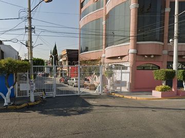 Inversión Segura y Rentable en Bienes Raíces, Casa en Col. Valle de Aragón, Nezahualcóyotl, MEX.