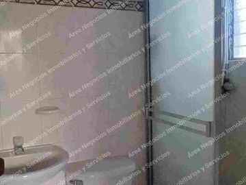Área  Alquila casa en el Conjunto Asturias 4 habitaciones
