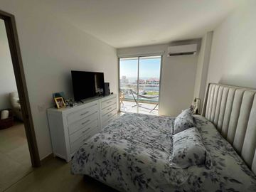 Apartamento vista al mar
