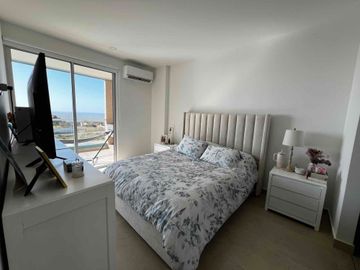 Apartamento vista al mar