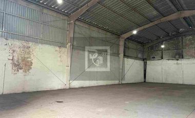 Bodegas en renta de 300m2 y de 375m2 en Coatepec