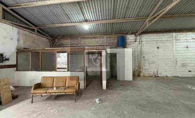 Bodegas en renta de 300m2 y de 375m2 en Coatepec