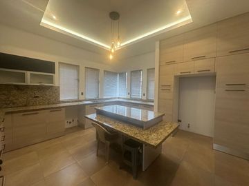 VENTA CASA ESTANCIAS DEL RIO