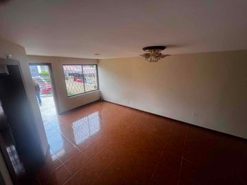 hermosa casa en venta sector MONAY a 10 min de la autopista