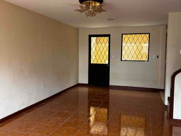 hermosa casa en venta sector MONAY a 10 min de la autopista