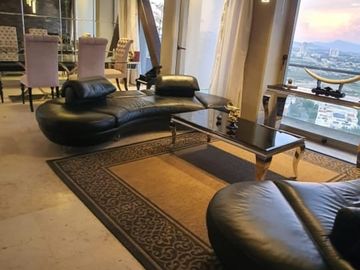 VENTA DEPARTAMENTO DE LUJO EN VISTA VENTO, FRACCIONAMIENTO CUMBRES 218m2