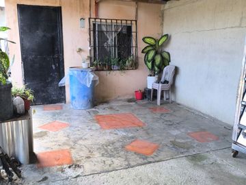 Venta de casa en la Urb, Playa Sol , Playas Villamil.