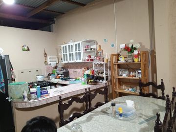 Venta de casa en la Urb, Playa Sol , Playas Villamil.