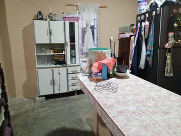 Venta de casa en la Urb, Playa Sol , Playas Villamil.