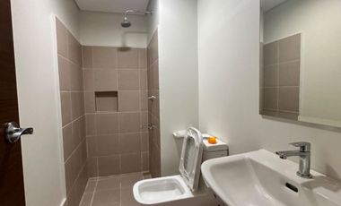 2 Bedroom Condo for sale in Quantum Residences Buendia Taft Pasay