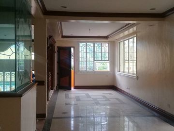 FORECLOSED TOWNHOUSE FOR SALE IN PARADISE RIDGE ALFONSO CAVITE