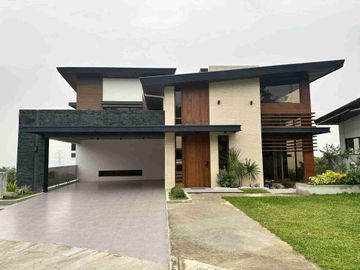 Brand-New House with Overlooking View in Sun Valley Estates, Antipolo City