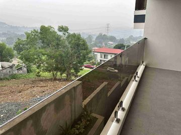 Brand-New House with Overlooking View in Sun Valley Estates, Antipolo City