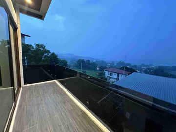 Brand-New House with Overlooking View in Sun Valley Estates, Antipolo City