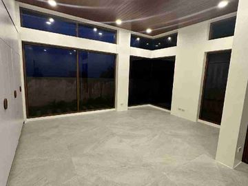 Brand-New House with Overlooking View in Sun Valley Estates, Antipolo City