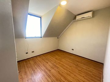 ¡ OPORTUNIDAD CASA EN CONDOMINIO !