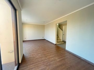 ¡ OPORTUNIDAD CASA EN CONDOMINIO !