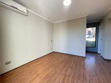¡ OPORTUNIDAD CASA EN CONDOMINIO !