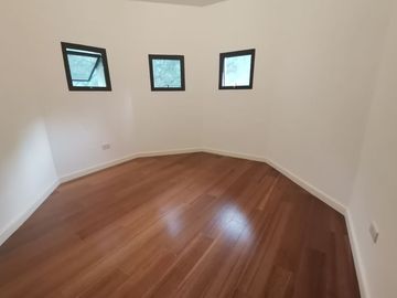 For Sale Single Detached House and Lot in Barangay Iruhin Central, Tagaytay RAS