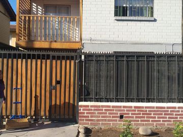 Venta De Casa En Pje. Zapallar Comuna De Maipú.