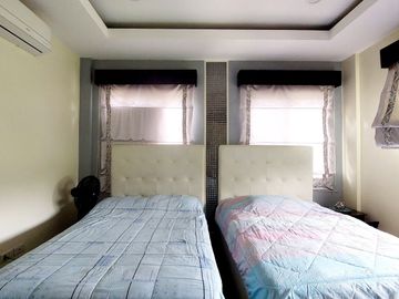 4br house and lot in Royale Tagaytay, Alfonso Cavite for sale