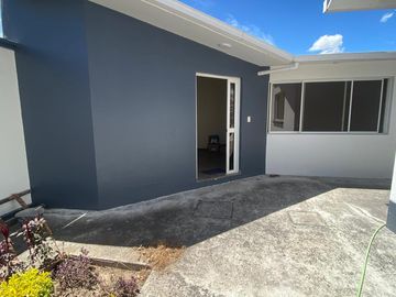 VENTA DE CASA EN URBANIZACIÓN DE ALTA PLUSVALÍA – VALLE DE LOS CHILLOS / CAPELO